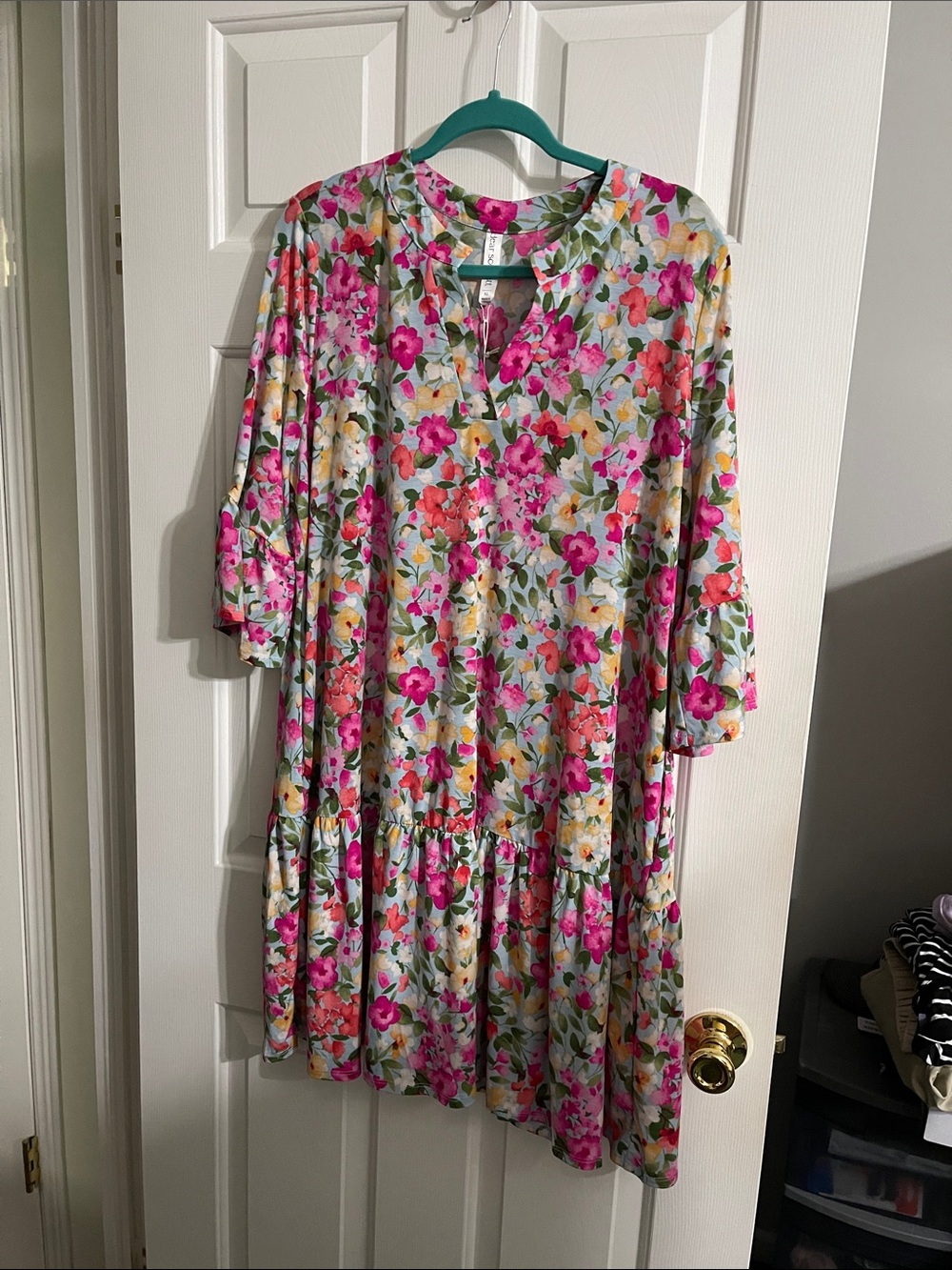 Women's Pink Floral Tiered Midi Dress with Notch Neck
